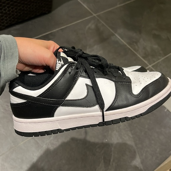 WOMENS NIKE DUNKS “PANDAS” SIZE 8 - Picture 6 of 8